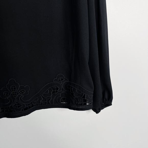 Halogen Medium M Black Eyelet Ruffle Yoke Detail Long Sleeve Blouse Top Peasant - Picture 4 of 8
